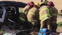South Bakersfield Early Morning Crash Leaves Woman Dead